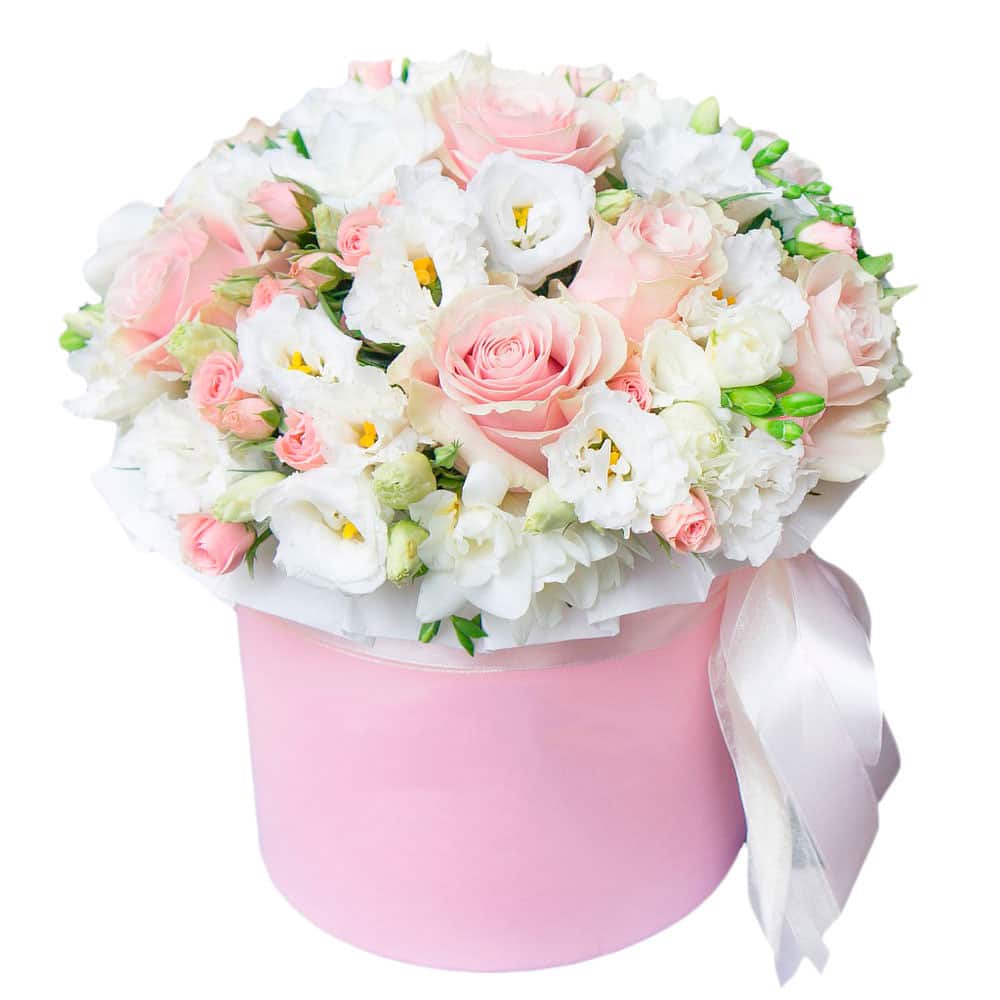 Цветы в коробке в Москве | Купить букет цветов шляпной кoрoбке | Доставка круглосуточно
